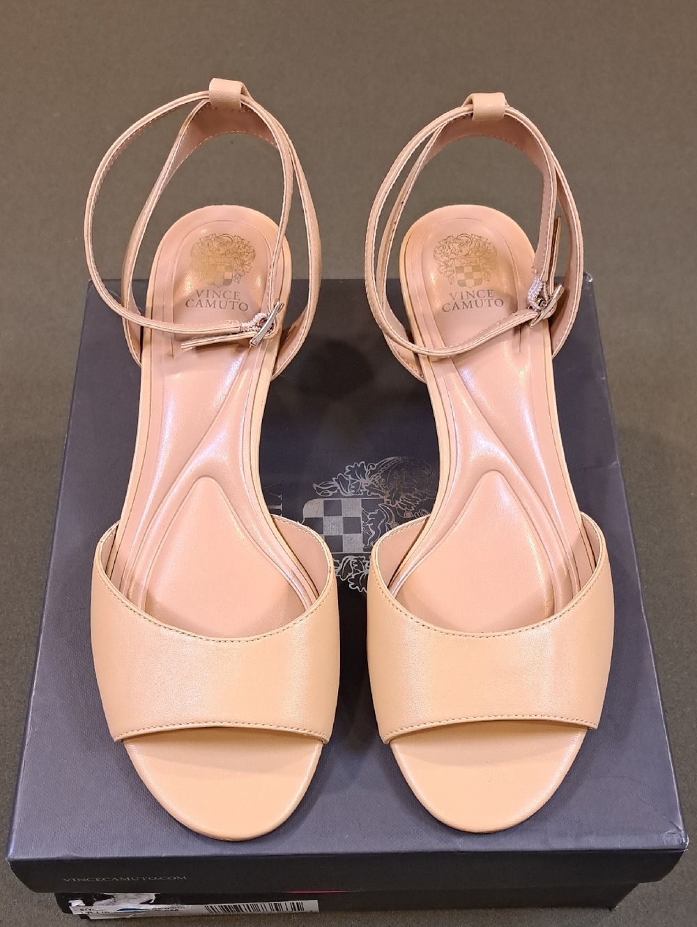 Vince Camuto Libie Sandal - Color: Sandstone - Size: 9.5 - Picture 2 of 9